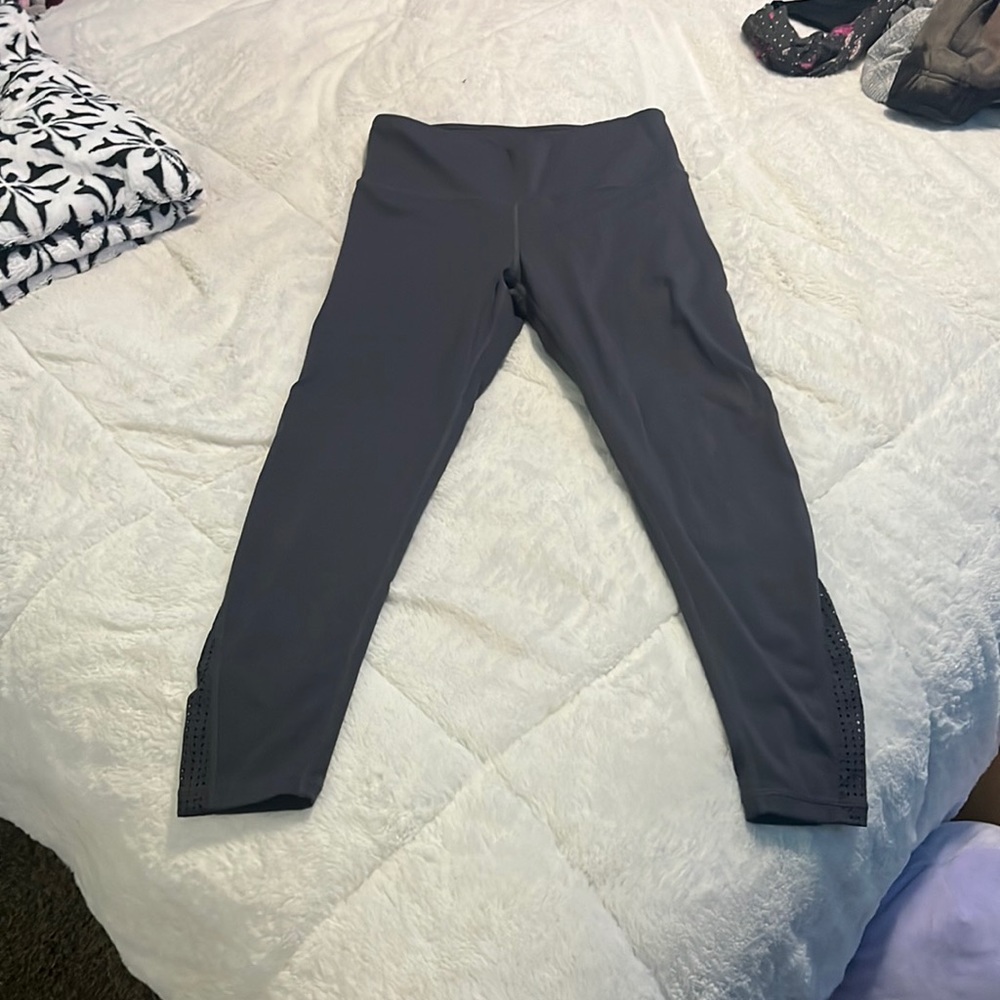 Purple leggings